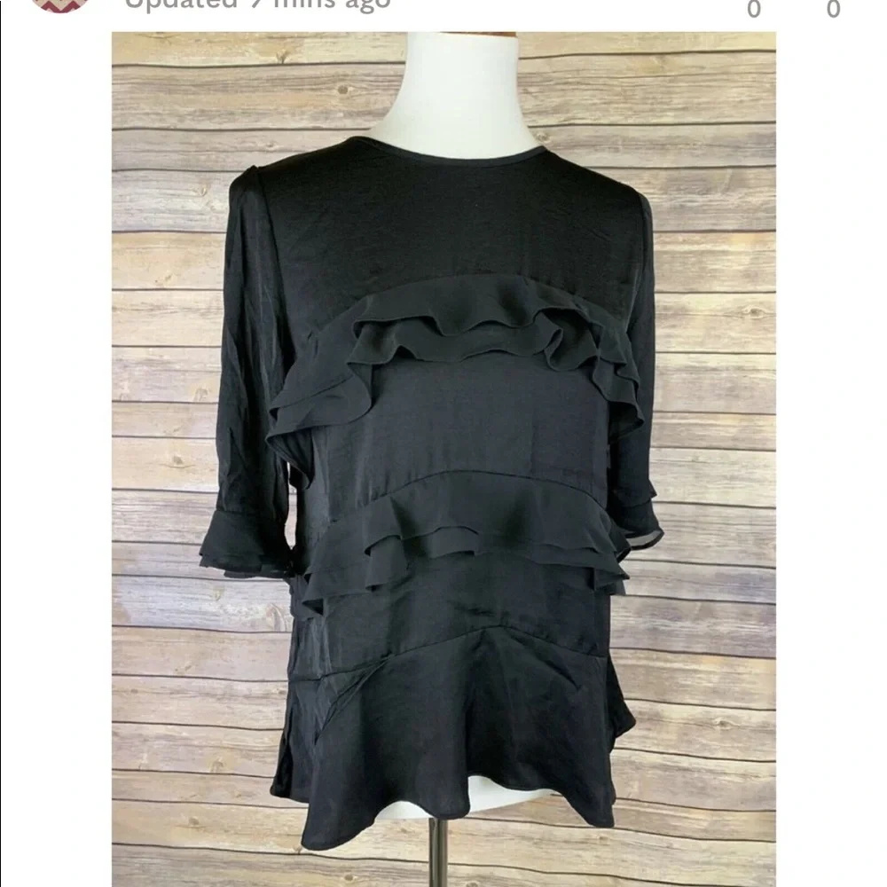 Who What Wear M Ruffled Blouse Black Tiered Look Keyhole Back - Picture 1 of 3